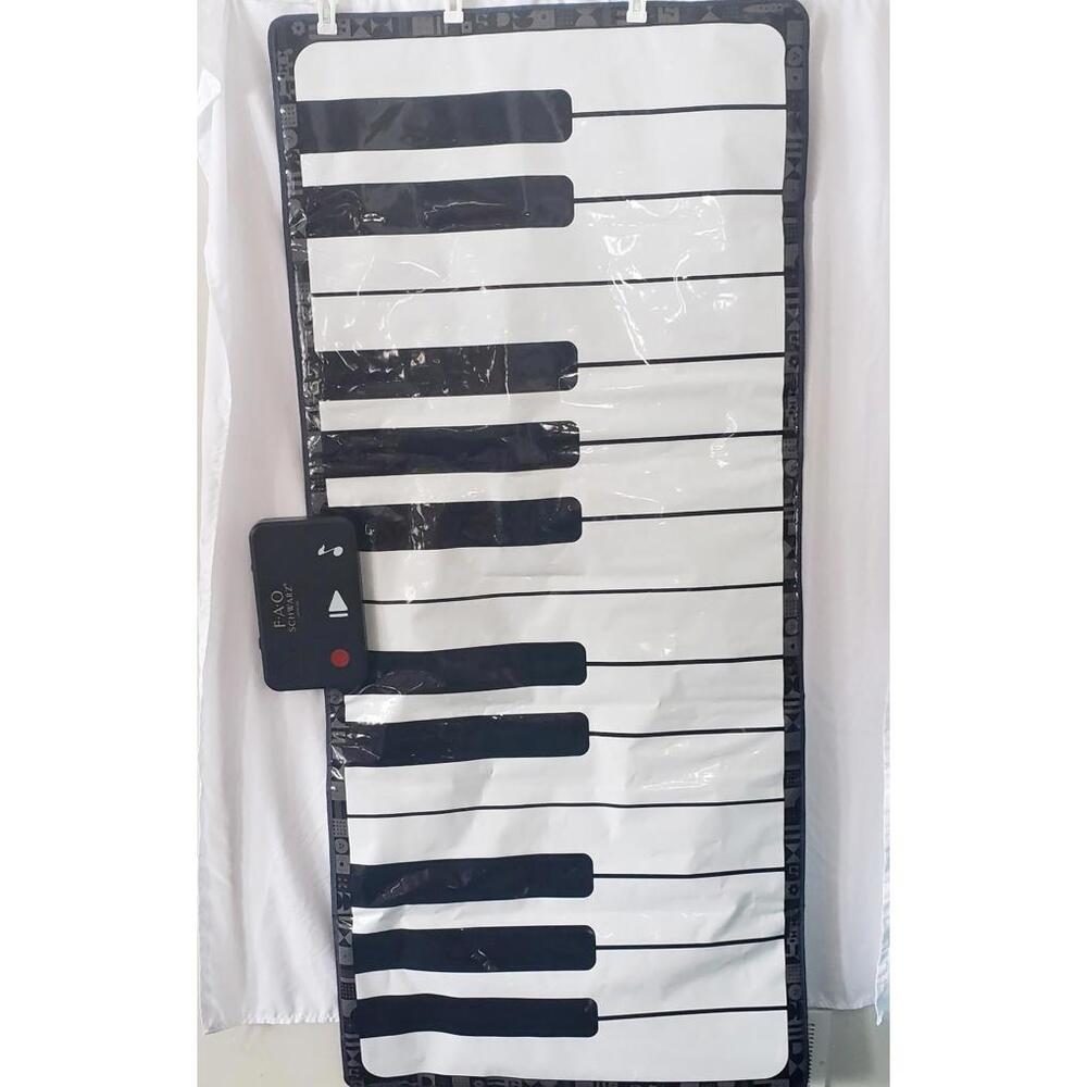 FAO Schwarz Giant 69" Dance-On Piano Mat